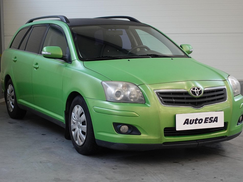 Toyota Avensis 1.8i 