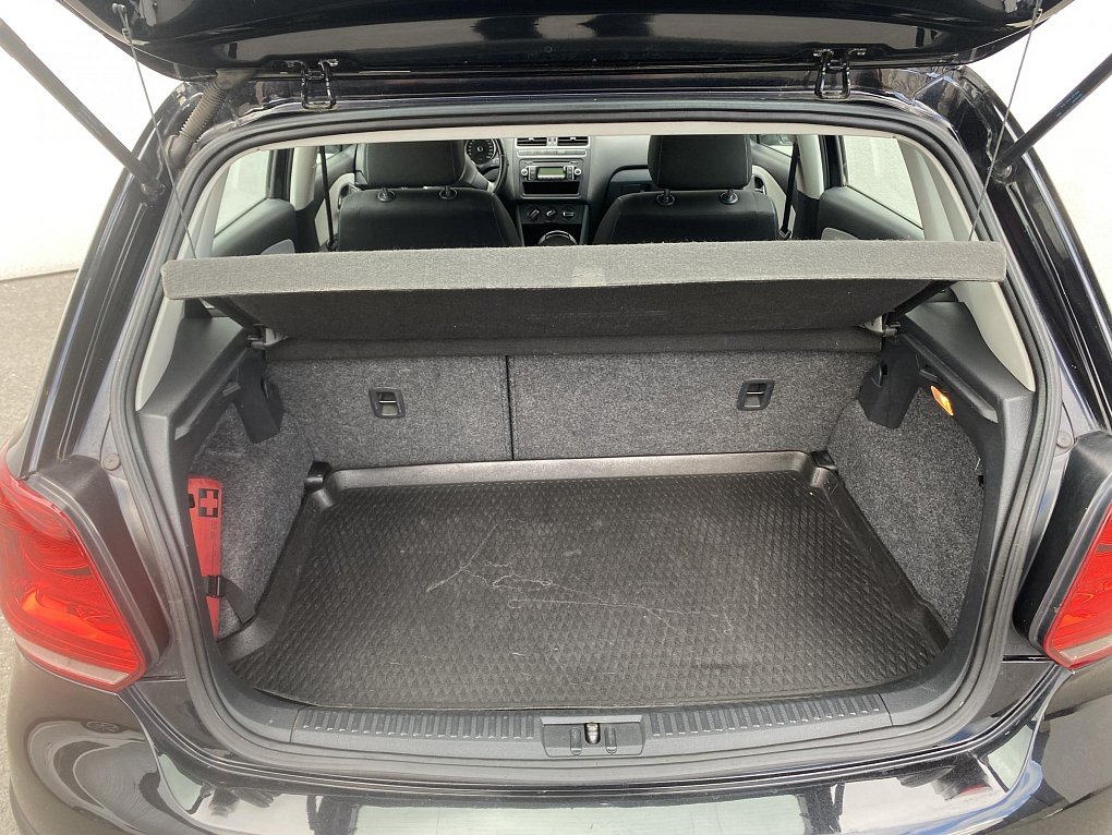 Volkswagen Polo 1.2 TSi CROSS