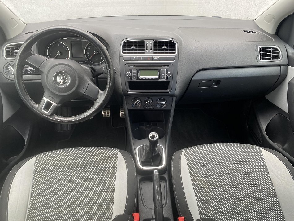 Volkswagen Polo 1.2 TSi CROSS