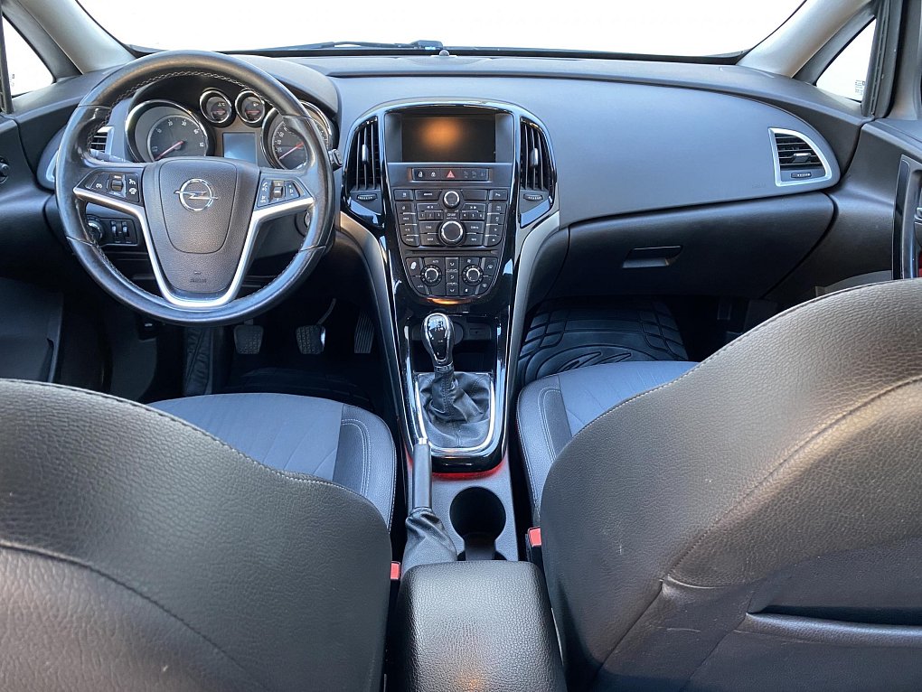 Opel Astra 1.6 CDTi 