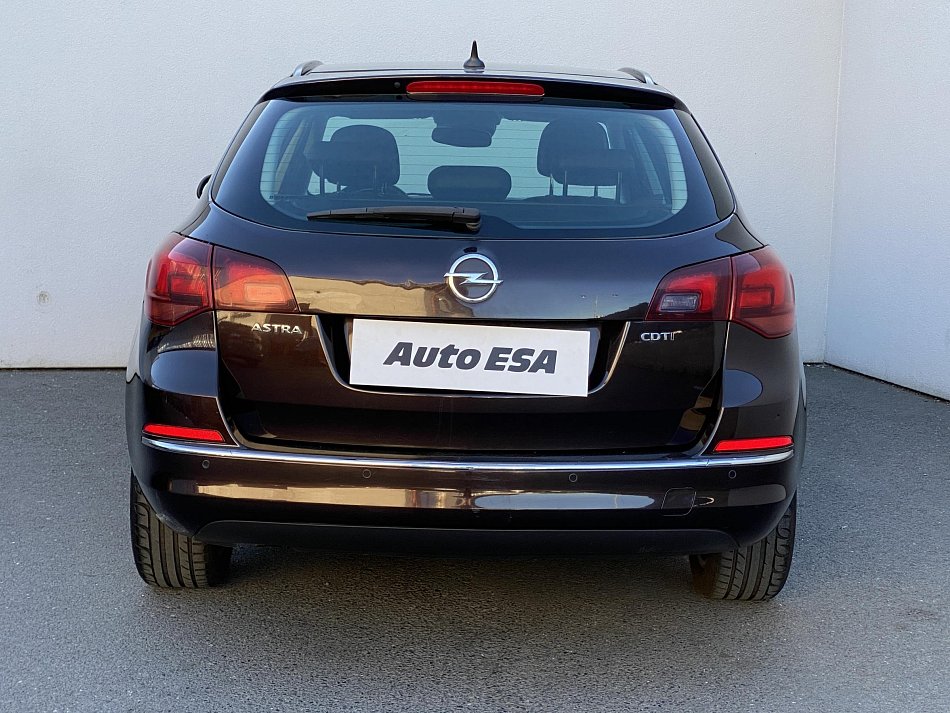 Opel Astra 1.6 CDTi 