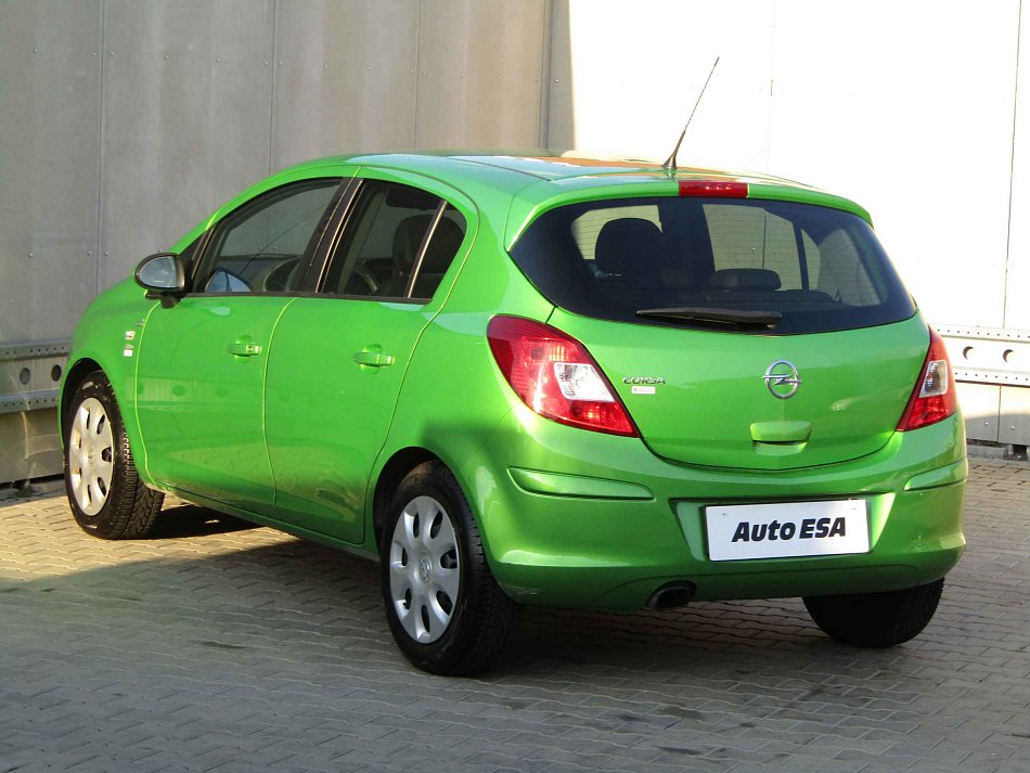 Opel Corsa 1.2i Active