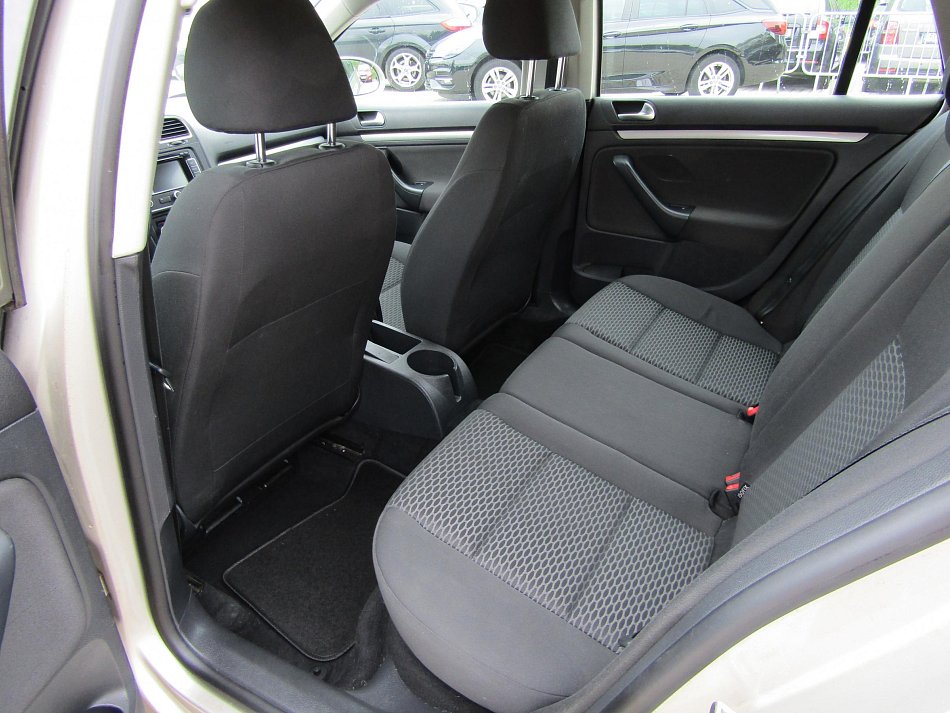 Volkswagen Golf 1.6TDi 