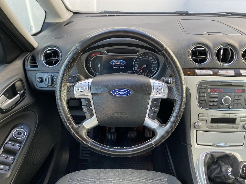Ford Galaxy 2.0 TDCi Ghia 7míst