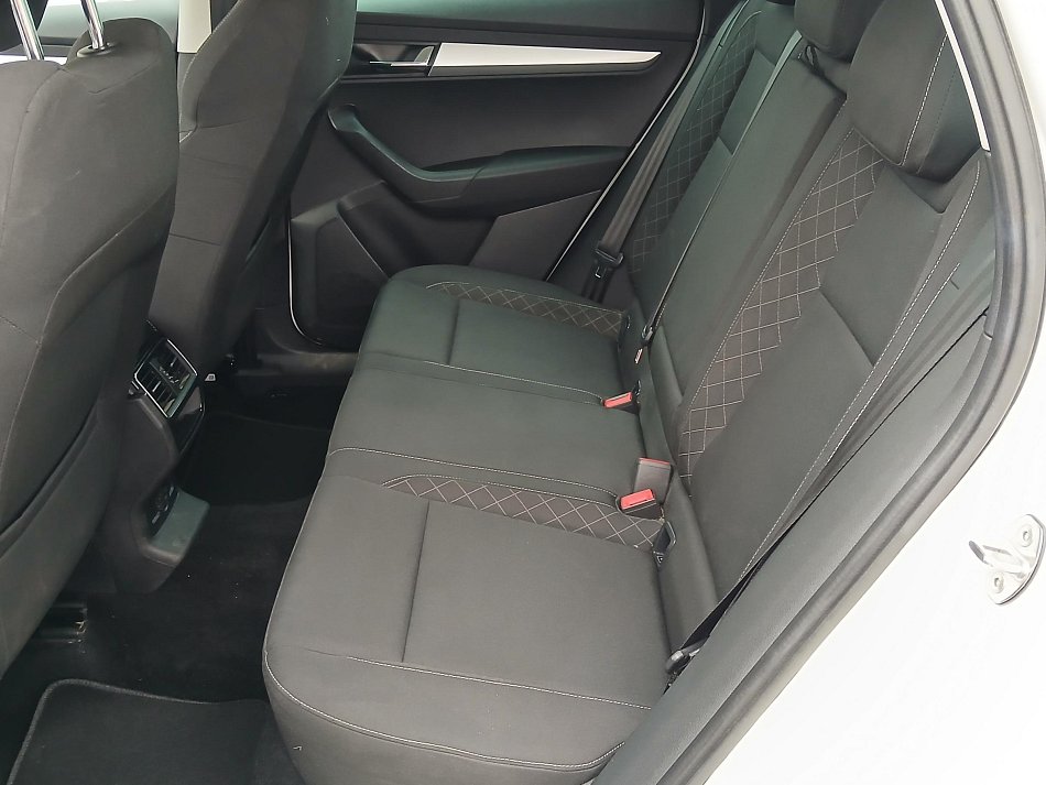 Škoda Karoq 1.0 TSI Ambition