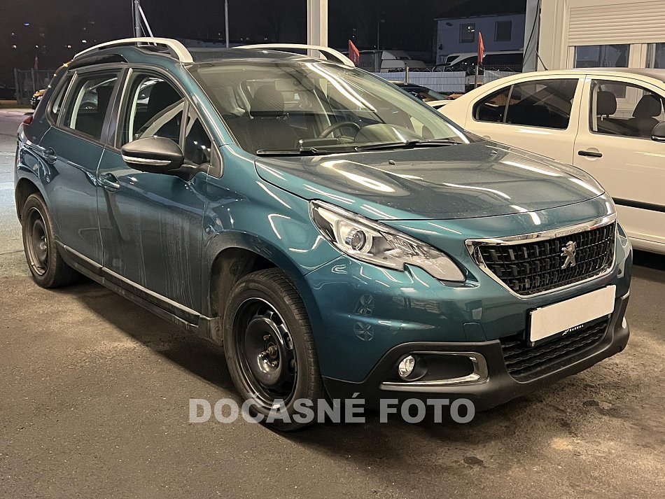 Peugeot 2008 1.2PT 