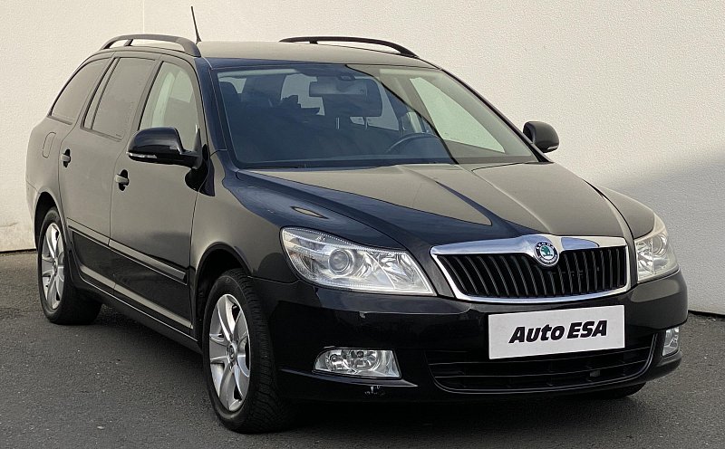 Škoda Octavia II 2.0TDi Elegance