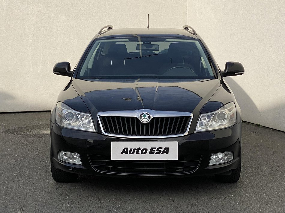 Škoda Octavia II 2.0TDi Elegance