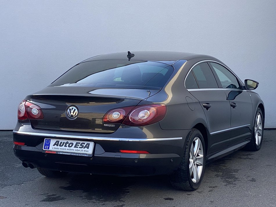 Volkswagen Passat CC 2.0 TDi 