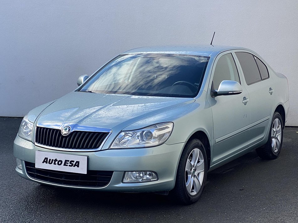 Škoda Octavia II 2.0TDi Elegance