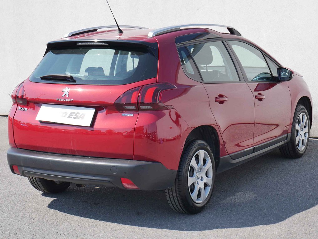 Peugeot 2008 1.2PT 