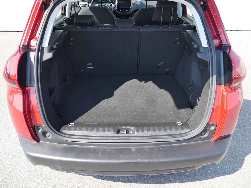 Peugeot 2008 1.2PT 