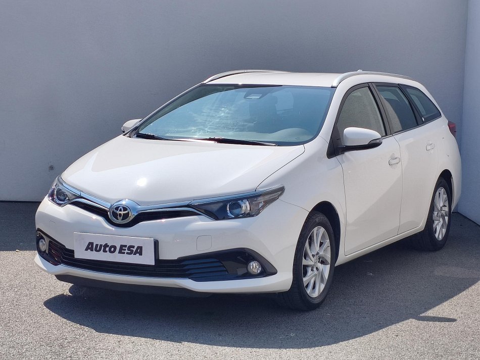 Toyota Auris 1.6 VVT-i 