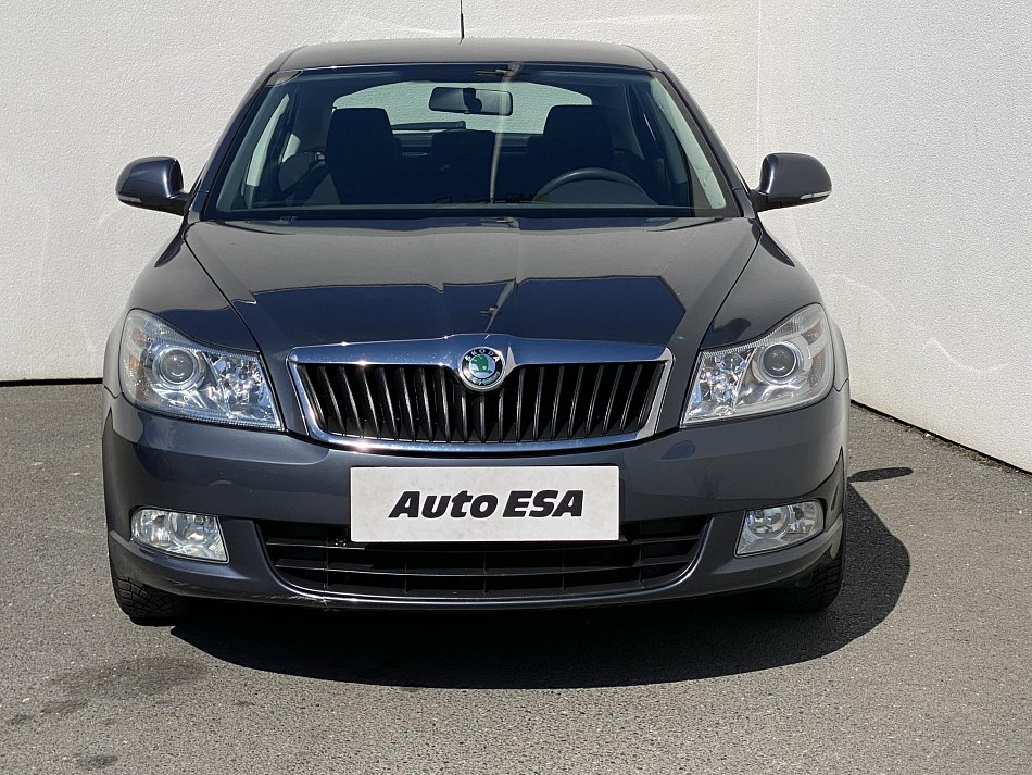 Škoda Octavia II 1.6i Ambiente