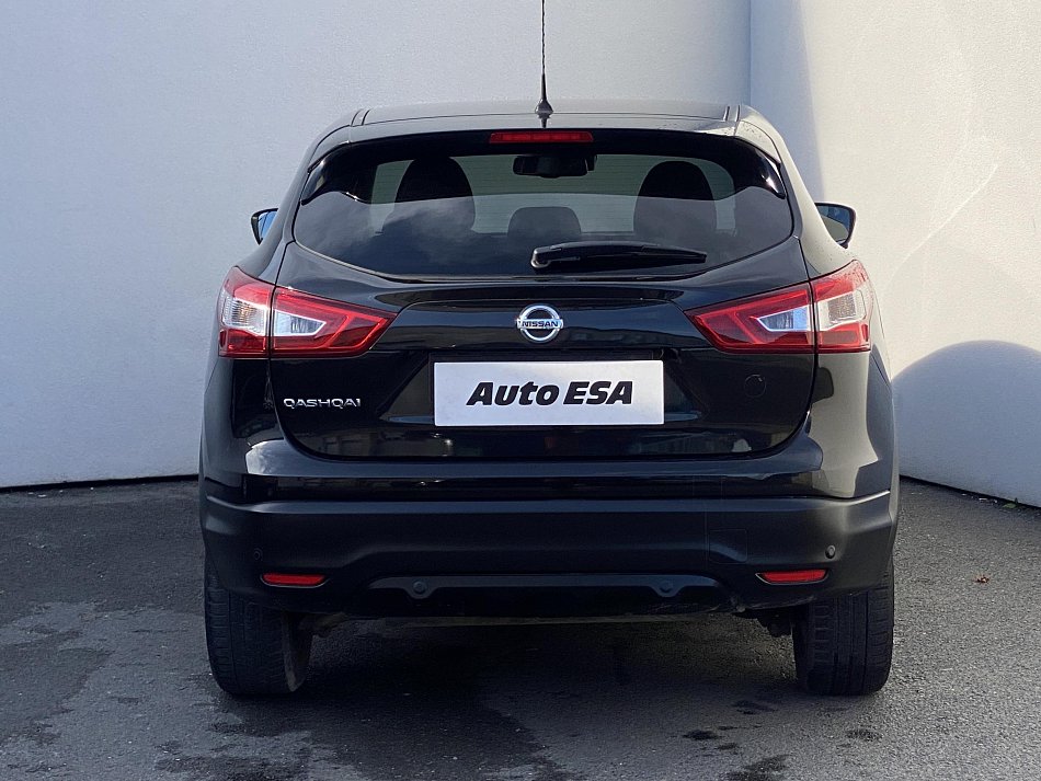 Nissan Qashqai 1.2 DiG-T N-Connecta 4x2