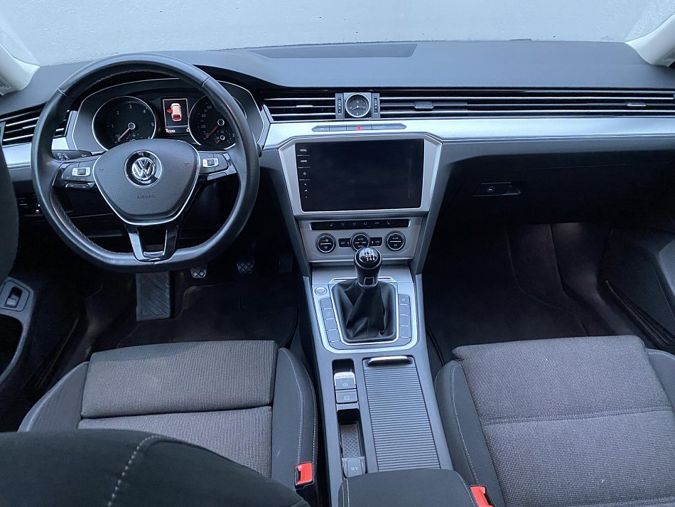 Volkswagen Passat 2.0 TDi Comfortline