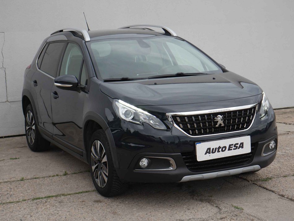 Peugeot 2008 1.2 PT 