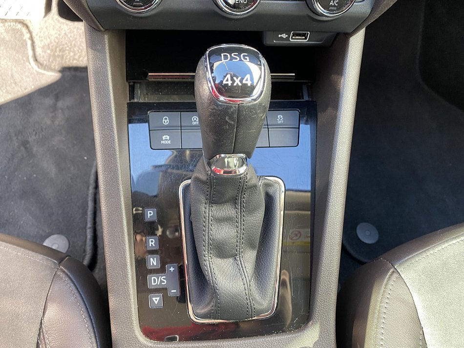 Škoda Octavia III 2.0 TDi L&K 4x4