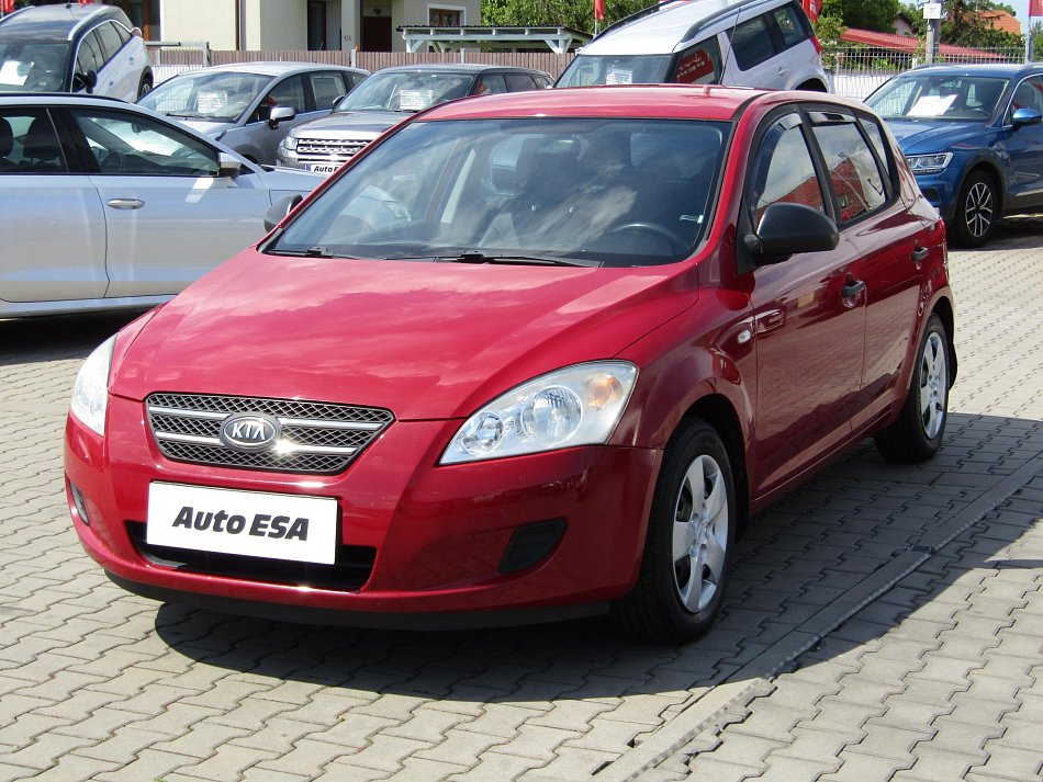 Kia Ceed 1.4CVVT 