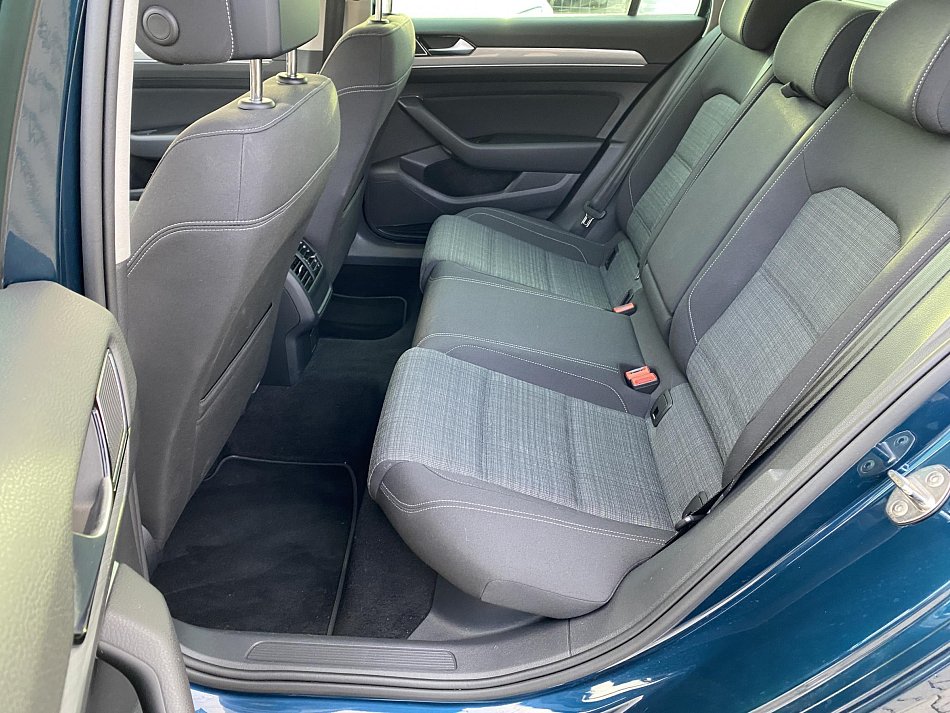 Volkswagen Passat 2.0TDi Business