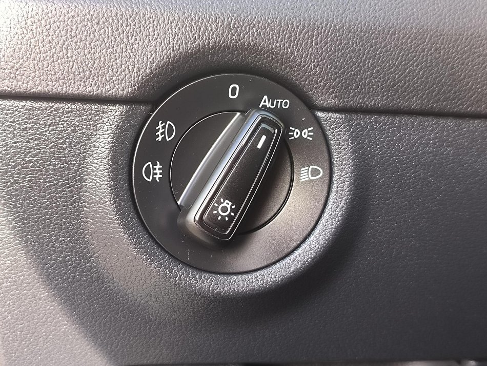 Škoda Octavia III 1.8 TSi Elegance