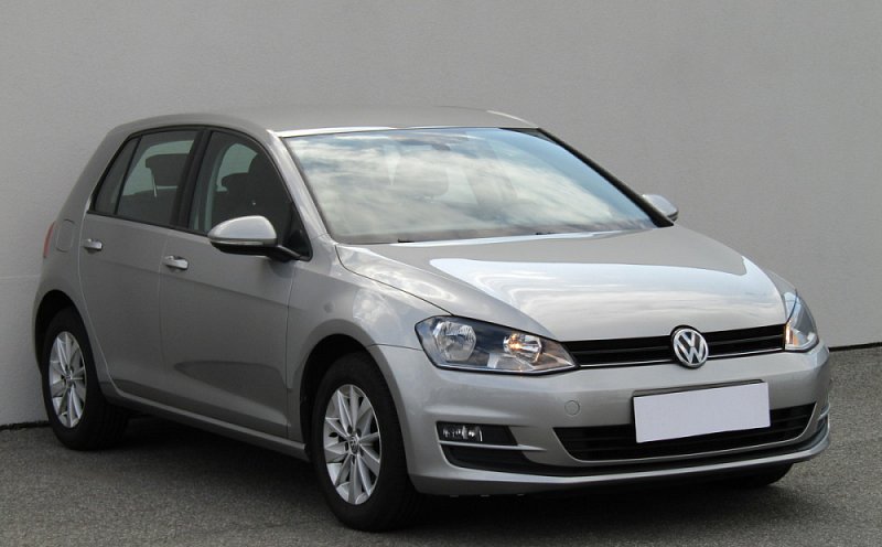 Volkswagen Golf 1.2 TSi 