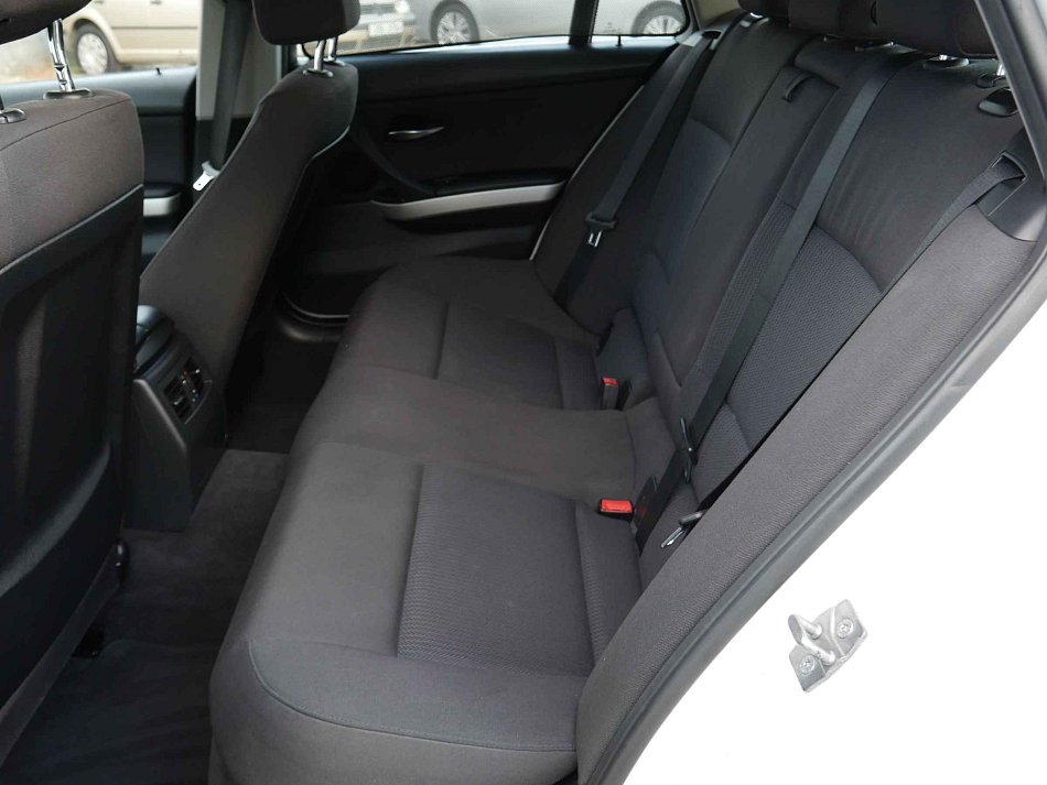 BMW Řada 3 2.0 D  318 D