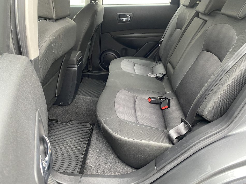 Nissan Qashqai 2.0i Acenta 4WD
