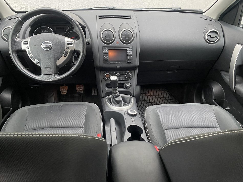 Nissan Qashqai 2.0i Acenta 4WD