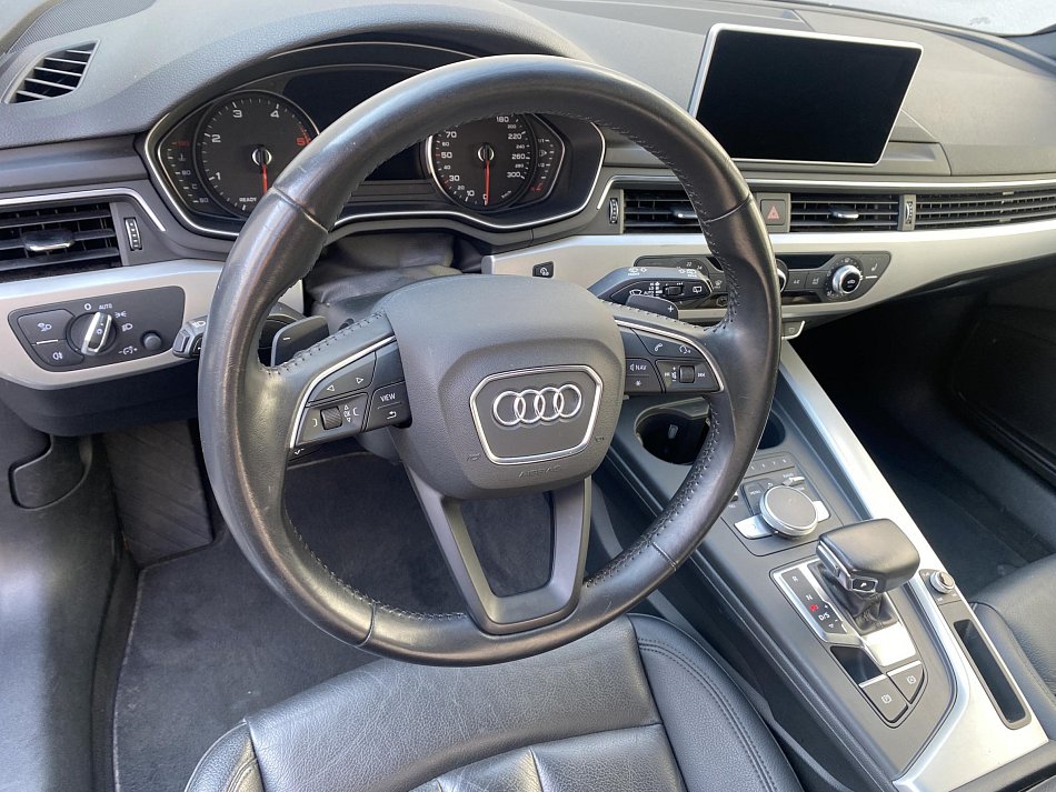 Audi A4 2.0 TDi 
