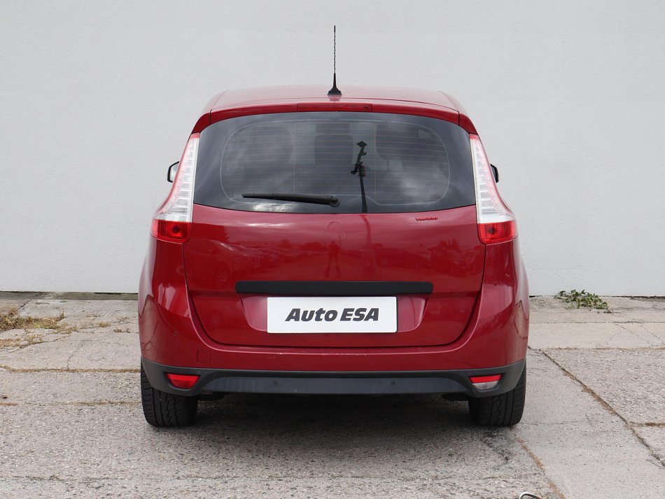 Renault Scénic 1.5 dCi 