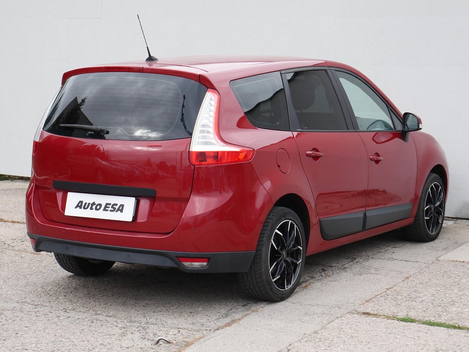 Renault Scénic 1.5 dCi 