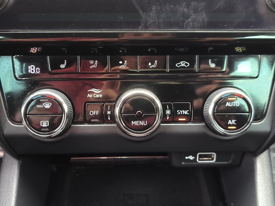 Škoda Octavia III 2.0 TDi Scout 4x4