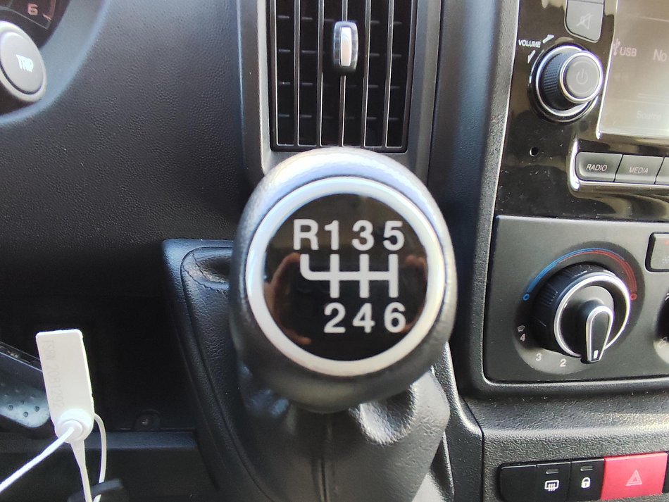 Peugeot Boxer 2.2HDi  L2H2