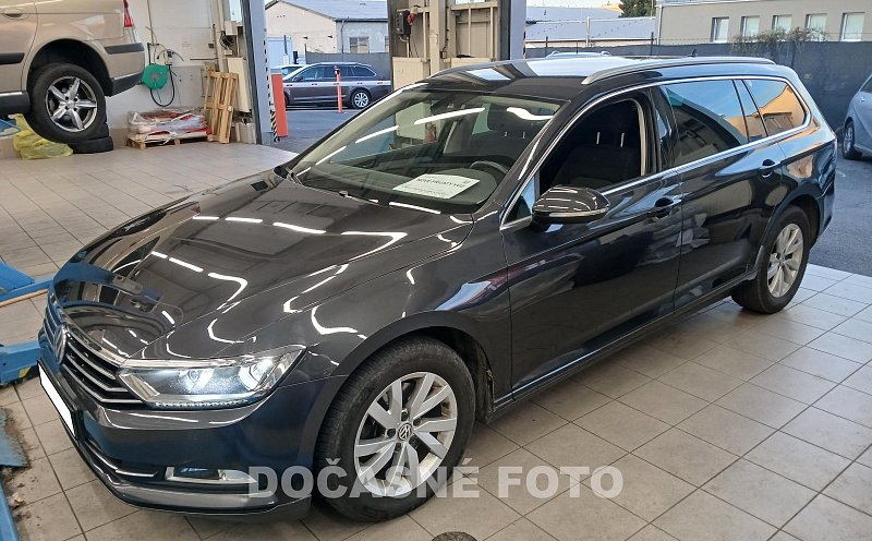Volkswagen Passat 1.6 TDI 