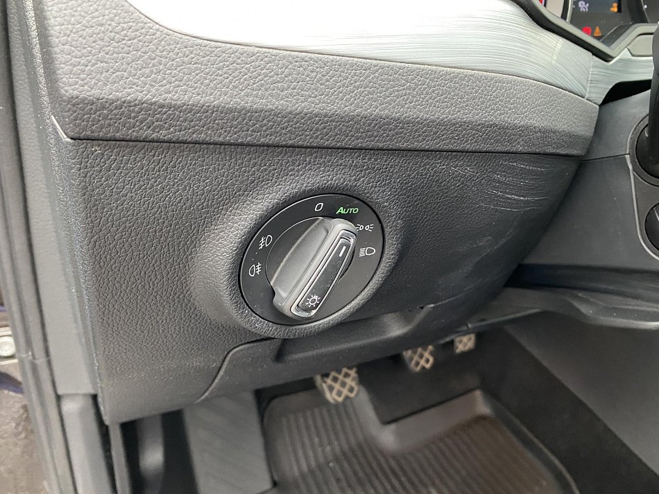 Škoda Superb III 2.0 TDi Ambition