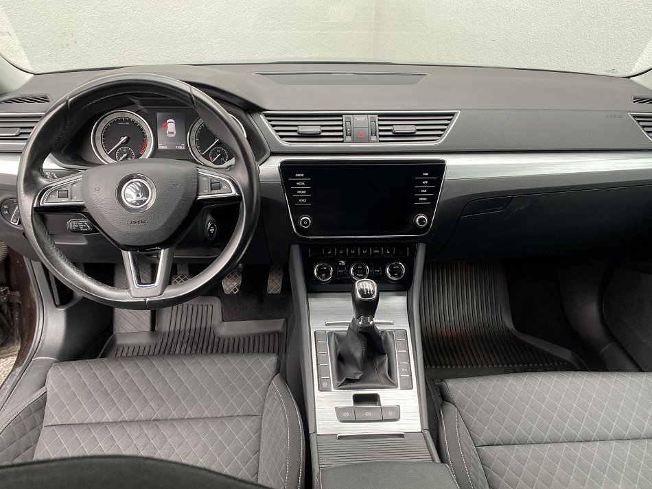 Škoda Superb III 2.0 TDi Ambition