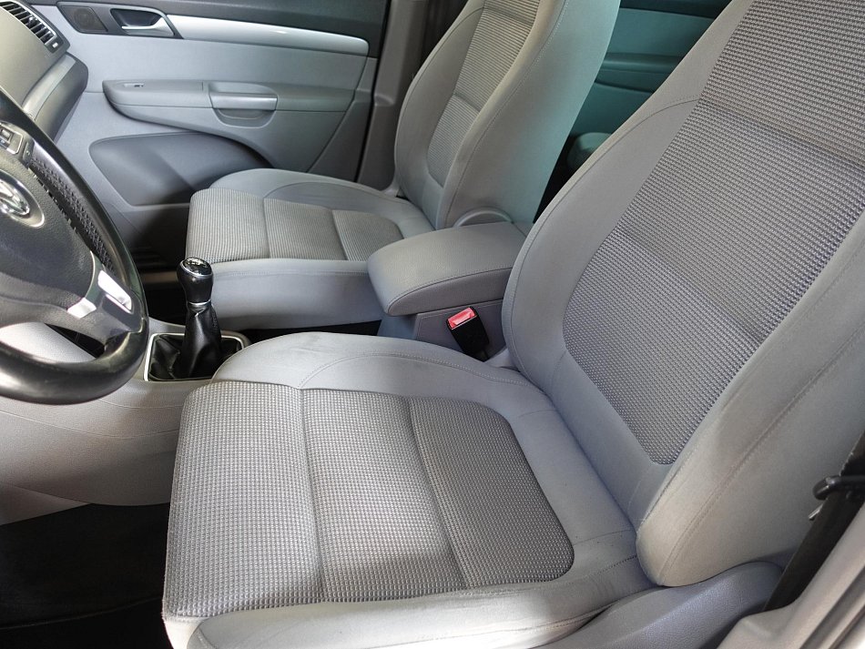 Volkswagen Sharan 2.0TDi 