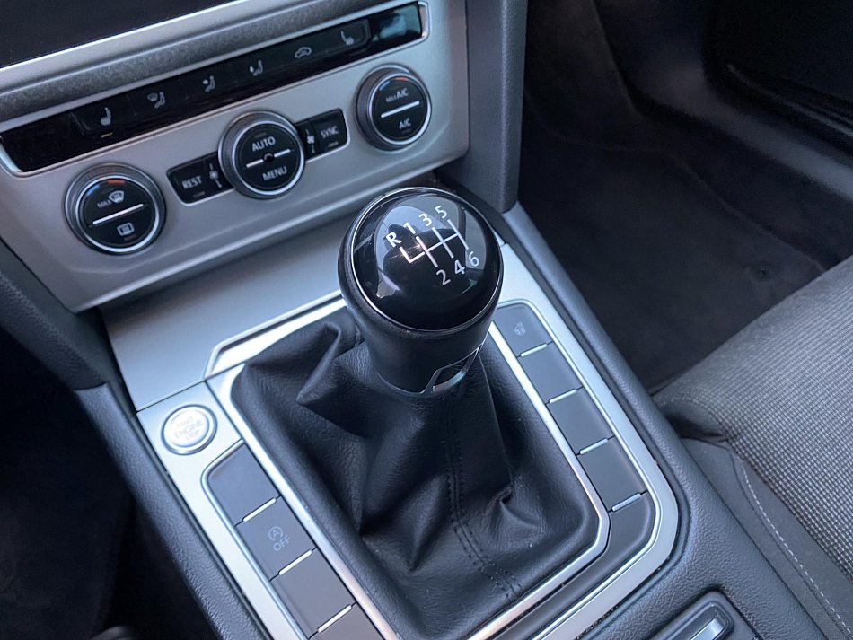 Volkswagen Passat 2.0 TDi Comfortline