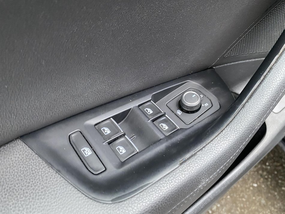 Volkswagen Passat 2.0TDi Highline