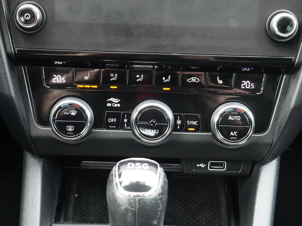 Škoda Octavia III 2.0TDi Ambition