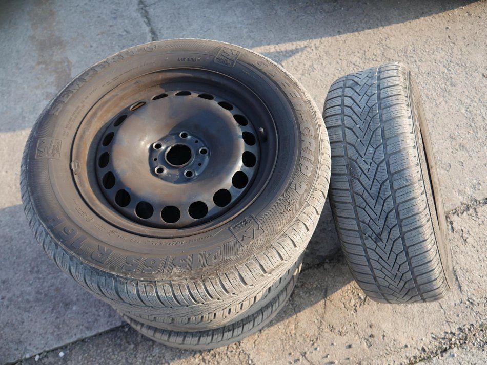 Volkswagen Tiguan 1.4 TSi Sport 4x4