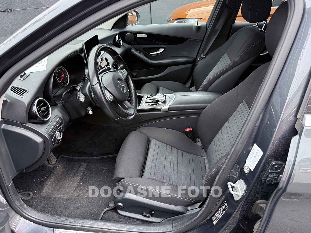 Mercedes-Benz Třída C 1.6 