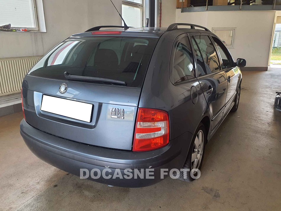 Škoda Fabia I 2.0 MPI Ambiente