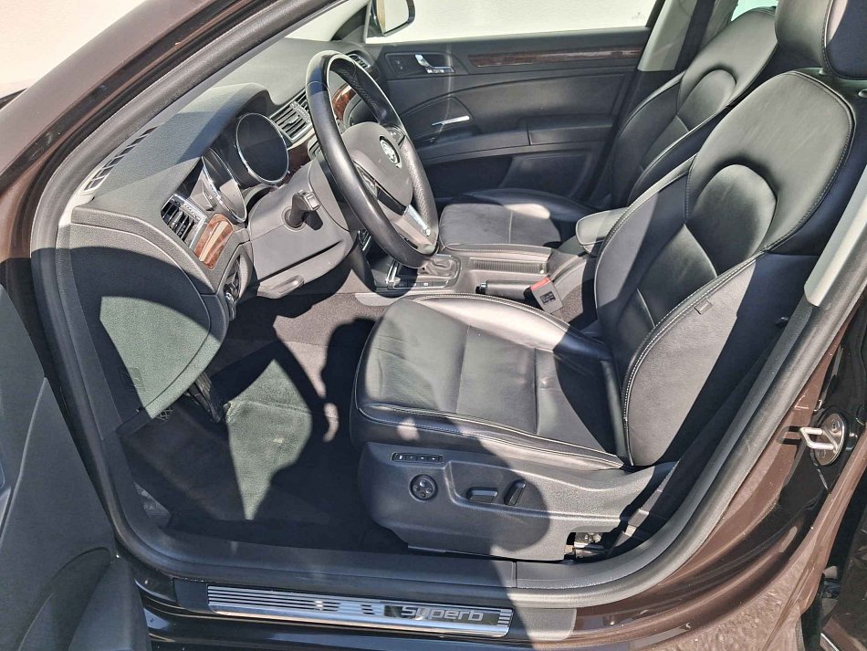 Škoda Superb II 1.6 TDi Elegance