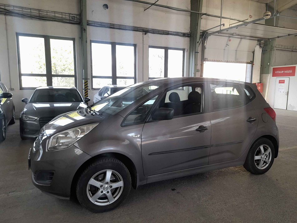 Kia Venga 1.4i 