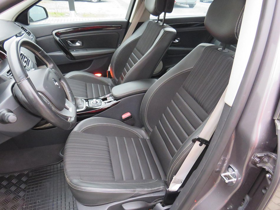 Renault Laguna 2.0 dCi 