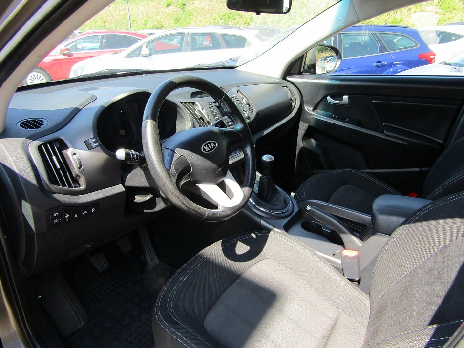 Kia Sportage 2.0i 