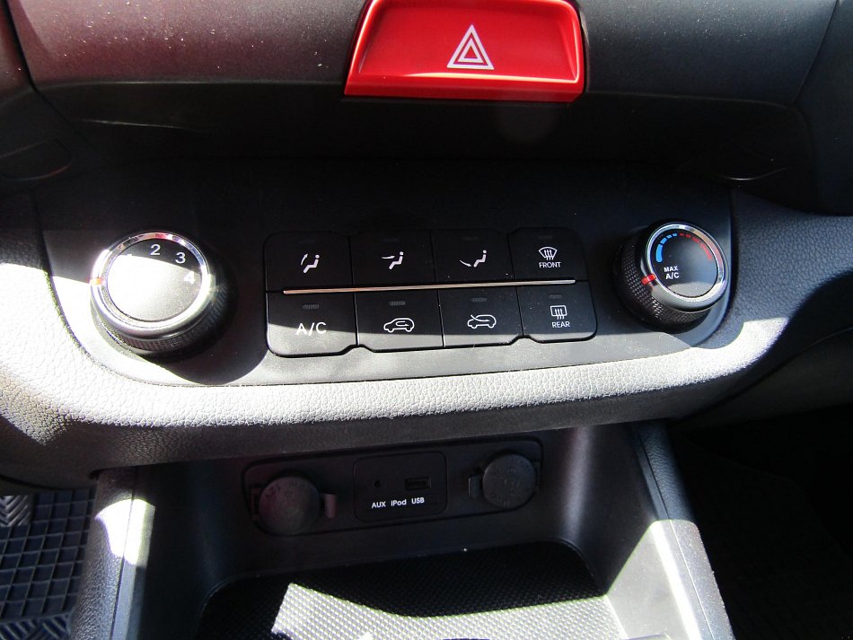Kia Sportage 2.0i 
