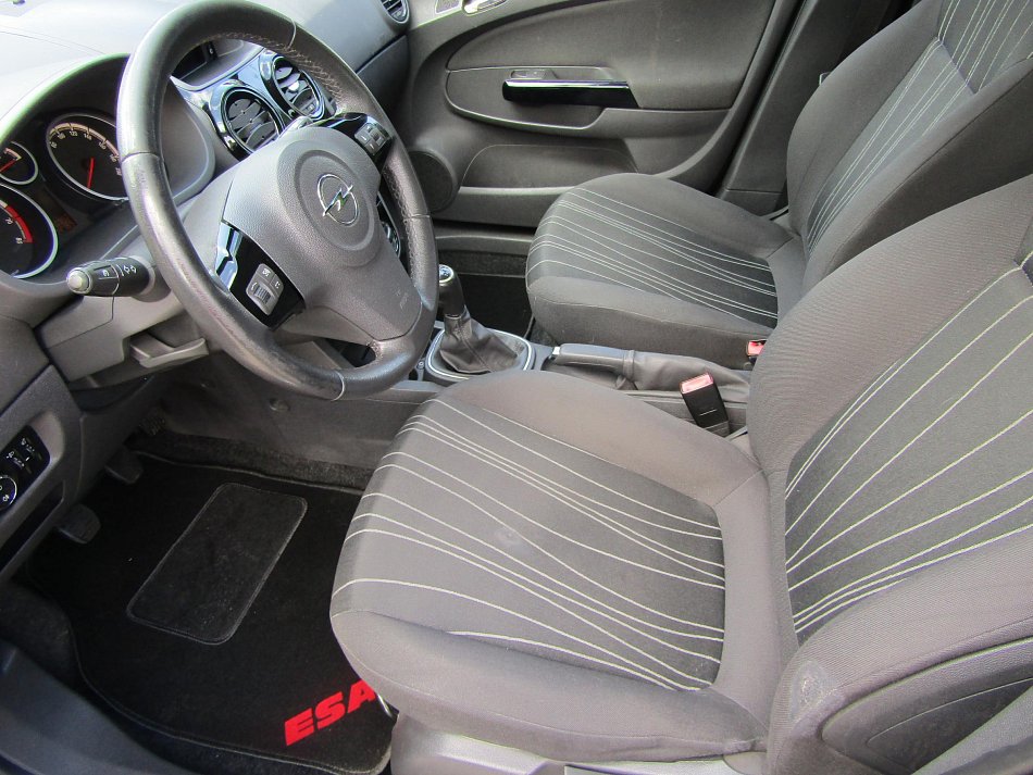 Opel Corsa 1.2 16V 